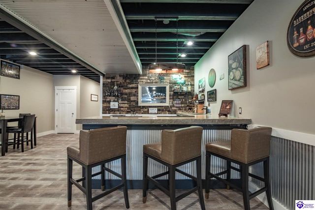 108 Summit Creek Drive, Elizabethtown, KY 42701