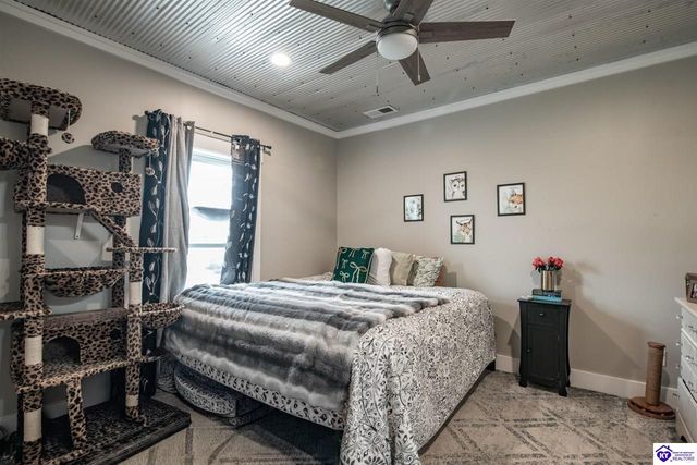 108 Summit Creek Drive, Elizabethtown, KY 42701