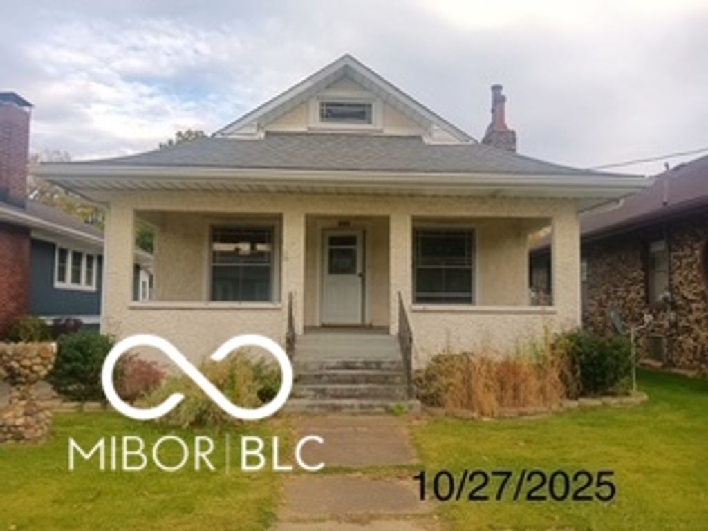 220 N Vine Street, Shelbyville, IN 46176