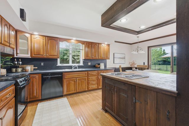 4350 Crown Point Drive, Columbus, OH 43220