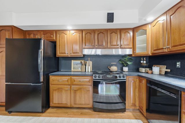 4350 Crown Point Drive, Columbus, OH 43220