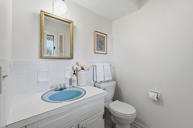 4350 Crown Point Drive, Columbus, OH 43220