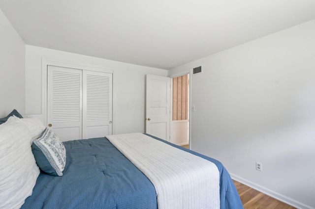 4350 Crown Point Drive, Columbus, OH 43220