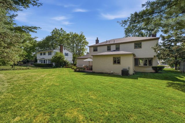 4350 Crown Point Drive, Columbus, OH 43220