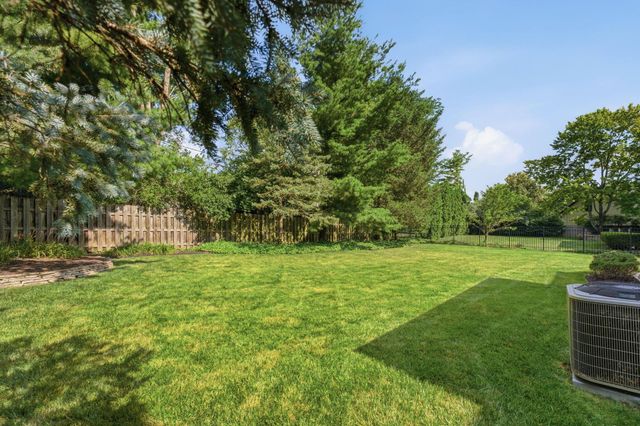 4350 Crown Point Drive, Columbus, OH 43220