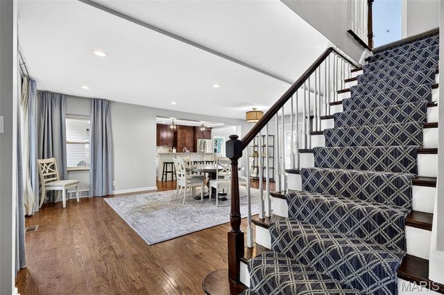 18 Chaminade Drive, St Louis, MO 63141