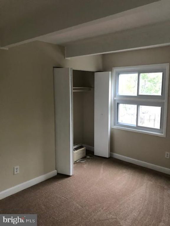 Image 6 of property listing at 7300 18TH AVE #12, Hyattsville, MD 20783