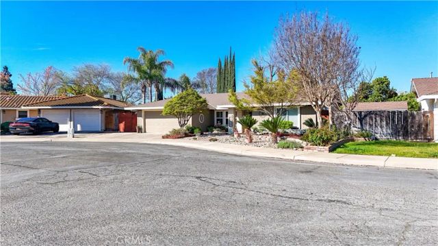 2109 La Paz Court, Merced, CA 95340