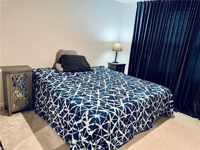 15 Clara CT, Suffolk, VA 23434