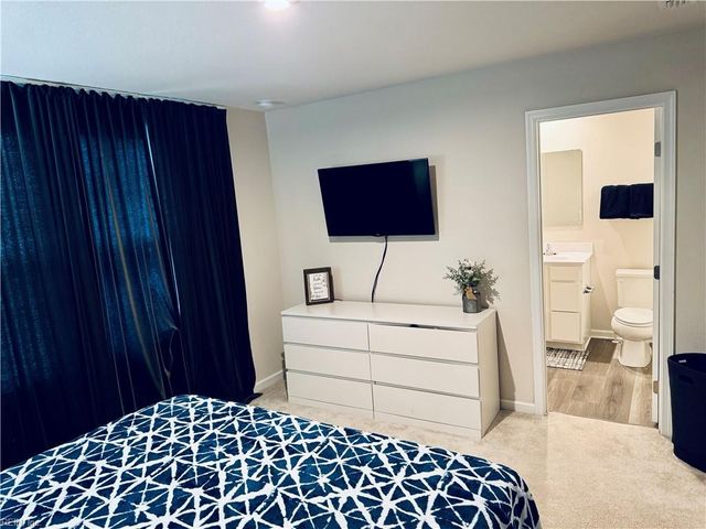 15 Clara CT, Suffolk, VA 23434