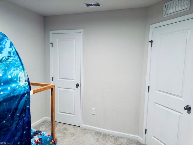 15 Clara CT, Suffolk, VA 23434