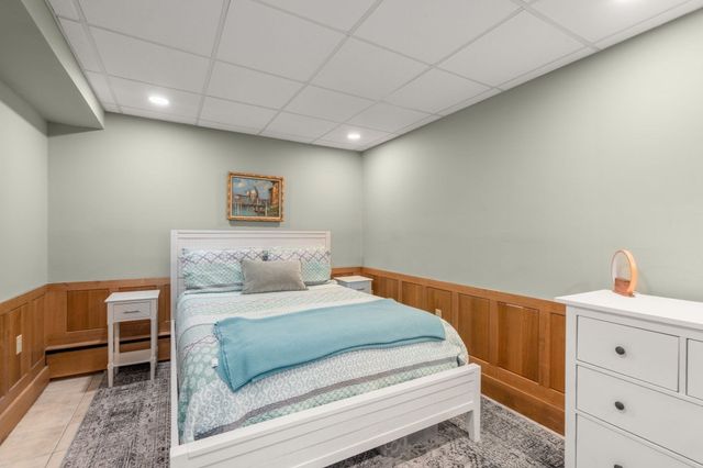 71 Althea Rd, Falmouth, MA 02556