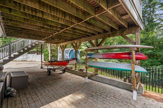 71 Althea Rd, Falmouth, MA 02556