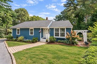 71 Althea Rd, Falmouth, MA 02556