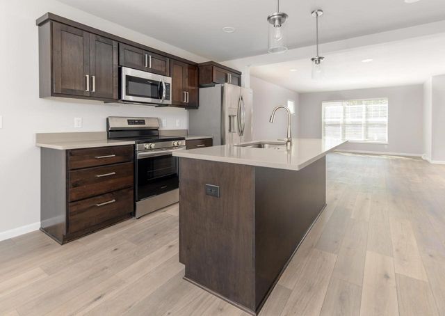 9112 Valley View Road, Verona, WI 53593