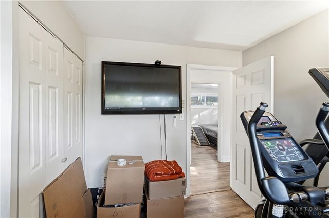 122 Lake Shore Drive, Medway, OH 45341