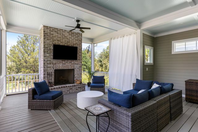 2615 Daniel Island Drive, Charleston, SC 29492