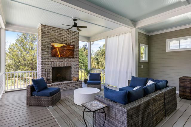 2615 Daniel Island Drive, Charleston, SC 29492
