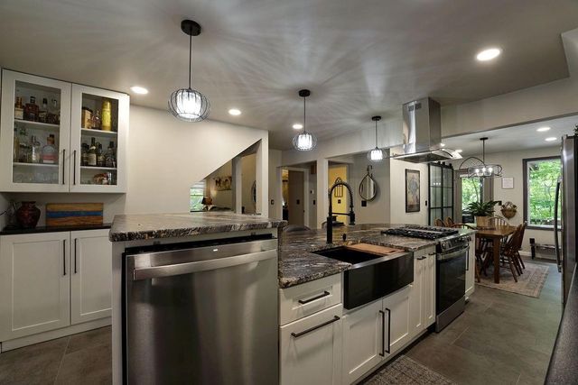 162 Bluebell Cir S, Jasper, GA 30143