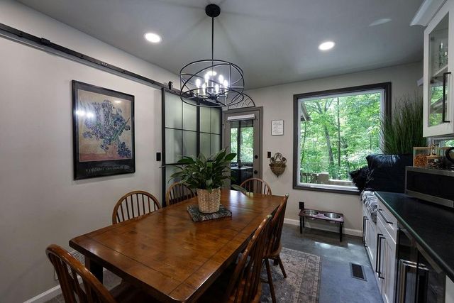 162 Bluebell Cir S, Jasper, GA 30143