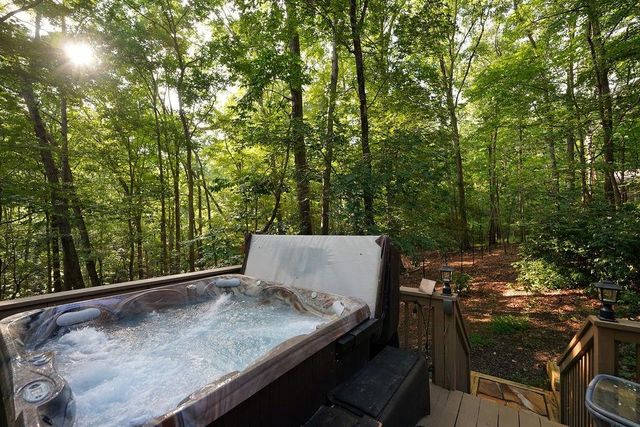 162 Bluebell Cir S, Jasper, GA 30143