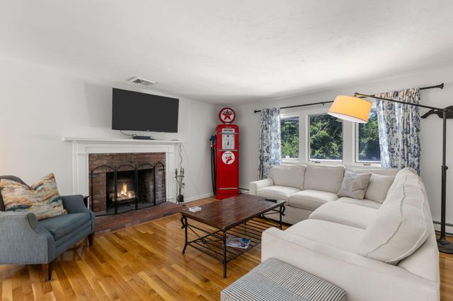 7 Openfield Road, South Dennis, MA 02660