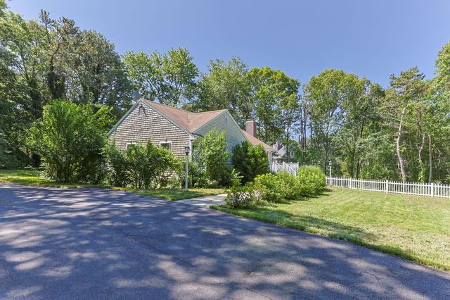 7 Openfield Road, South Dennis, MA 02660
