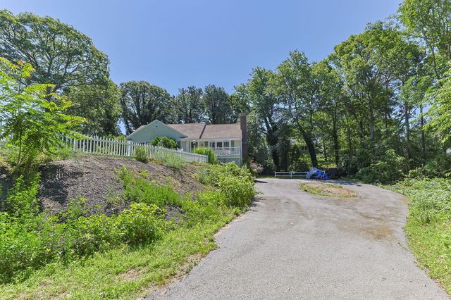 7 Openfield Road, South Dennis, MA 02660