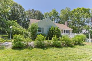 7 Openfield Road, South Dennis, MA 02660