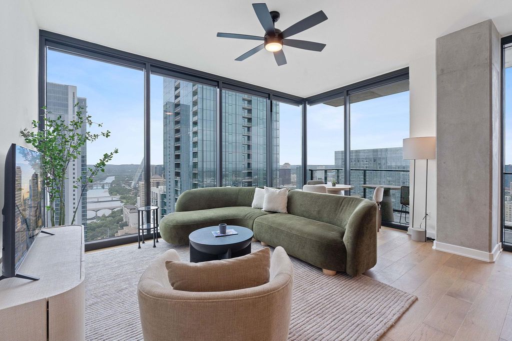 84 East Ave 1401, Austin, TX 78701