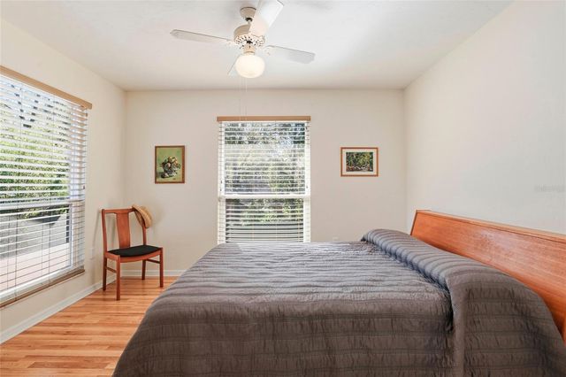 3021 NW 10TH PLACE, Gainesville, FL 32605