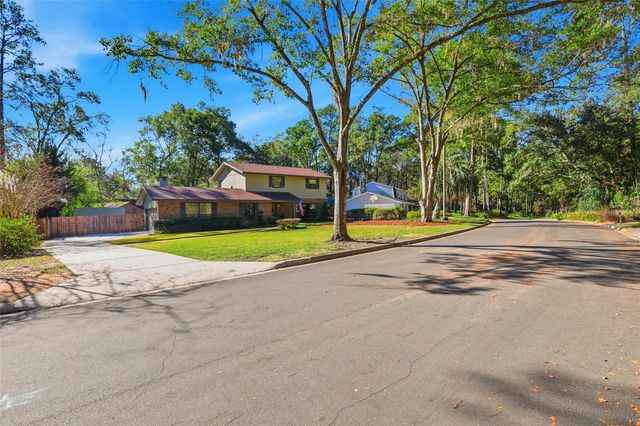 3021 NW 10TH PLACE, Gainesville, FL 32605