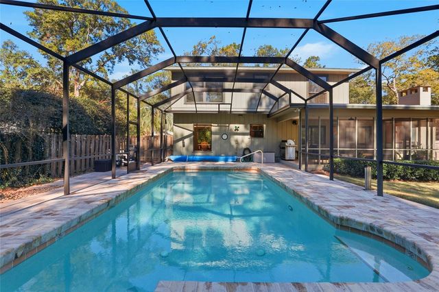 3021 NW 10TH PLACE, Gainesville, FL 32605