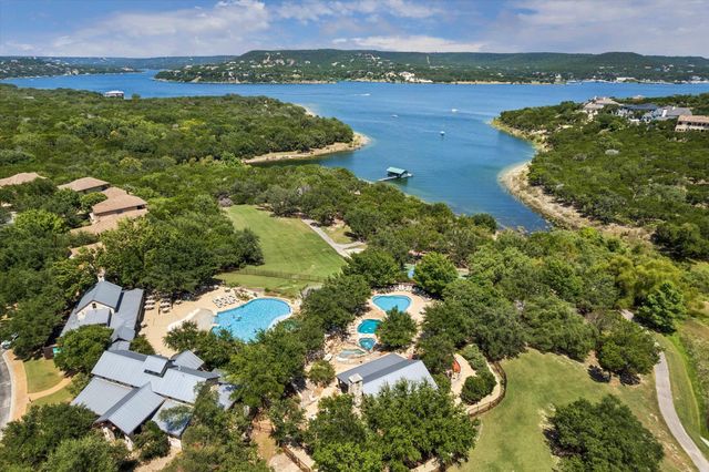 19513 Tranquility Falls PATH, Lago Vista, TX 78645