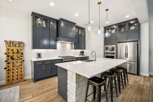 19513 Tranquility Falls PATH, Lago Vista, TX 78645