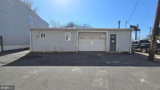 23 DAYMOND ST, Trenton, NJ 08611