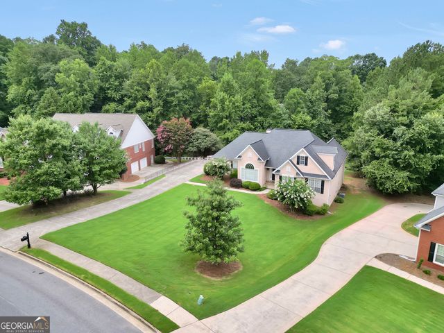 825 Deerwood Drive, Stockbridge, GA 30281