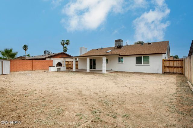 11820 N 42ND Drive, Phoenix, AZ 85029