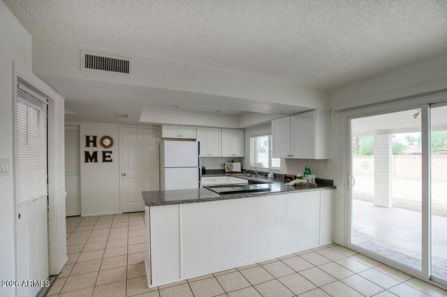 11820 N 42ND Drive, Phoenix, AZ 85029