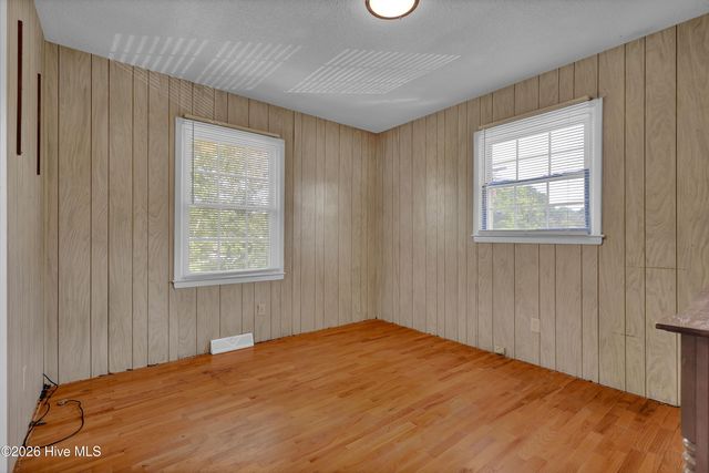 218 Spartan Road, Wilmington, NC 28405