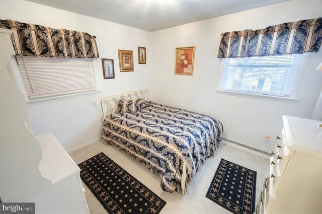 50 MUMMERT DR, Littlestown, PA 17340