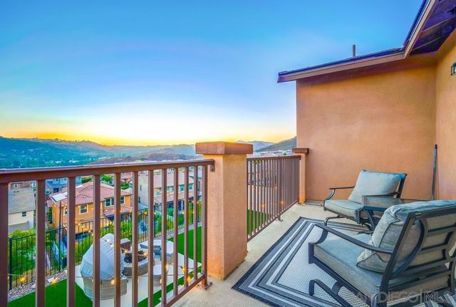 35828 Blue Breton Dr, Fallbrook, CA 92028