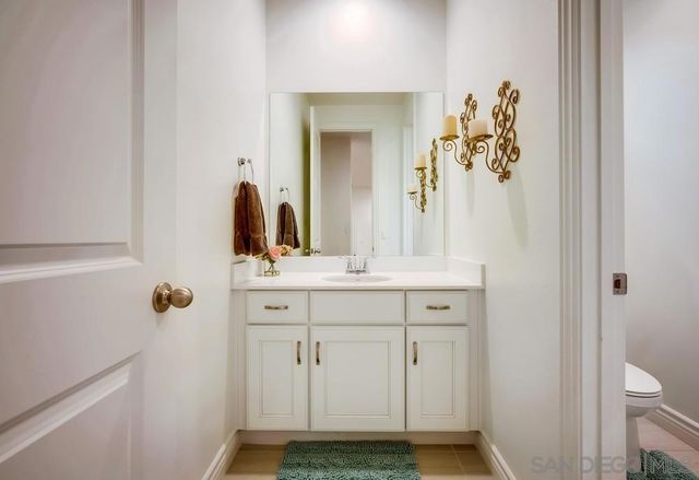 35828 Blue Breton Dr, Fallbrook, CA 92028