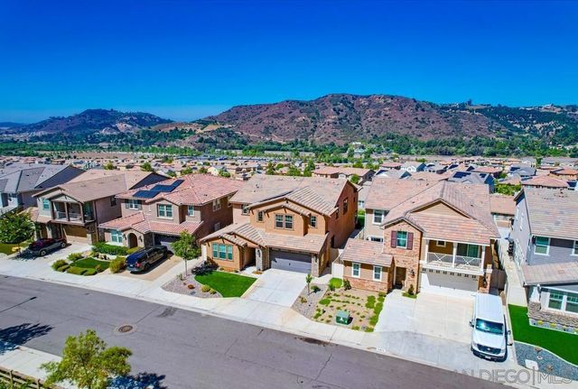 35828 Blue Breton Dr, Fallbrook, CA 92028