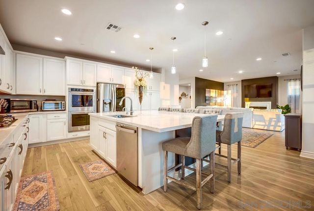 35828 Blue Breton Dr, Fallbrook, CA 92028