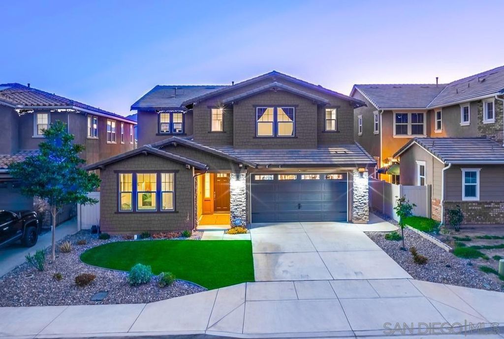 35828 Blue Breton Dr, Fallbrook, CA 92028