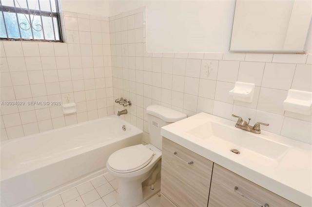 6747 NW 5th Court 2, Miami, FL 33150