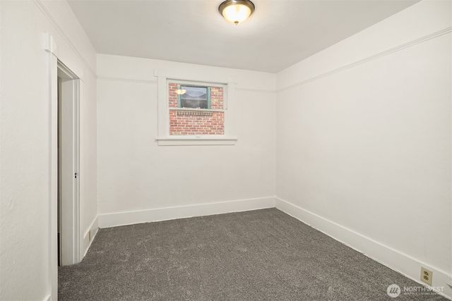 2031 Eastlake Avenue E, Seattle, WA 98102