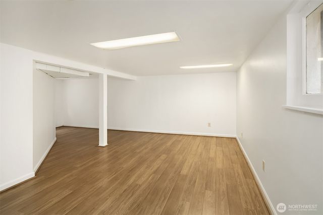 2031 Eastlake Avenue E, Seattle, WA 98102