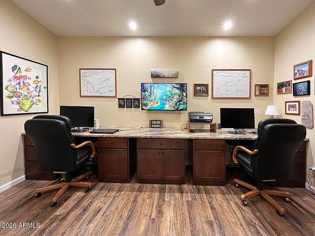 1300 W SIERRA BUENA Court, Show Low, AZ 85901